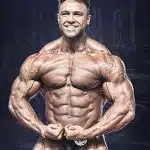 Comment Regan Grimes atteint-il des résultats spectaculaires grâce à son alimentation et à son entraînement ? regan-grime.jpg