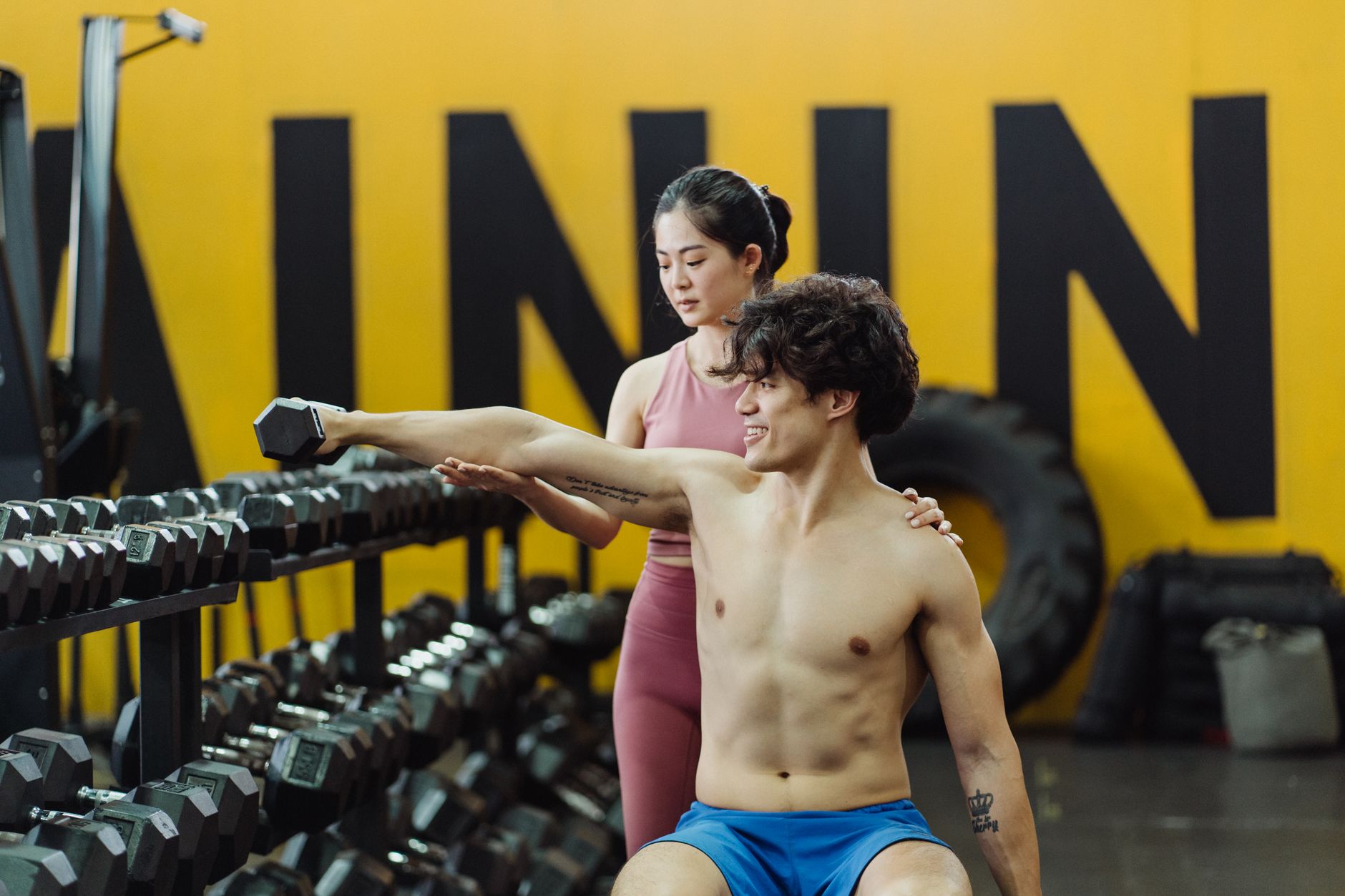 Musculation et anxiété : une étude irlandaise mesure l'effet sur le moral des jeunes femmes